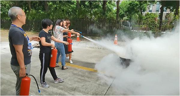 突擊式消防演練，安全生產(chǎn)沒有彩排！